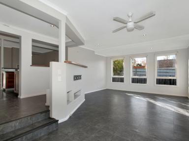 House For Lease - VIC - Bairnsdale - 3875 - HOME IN BAIRNSDALE CBD  (Image 2)