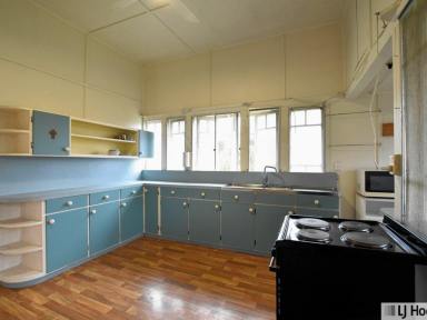 House For Sale - QLD - Tully - 4854 - Opportunity Knocks – Space, Potential and Exceptional Value!  (Image 2)