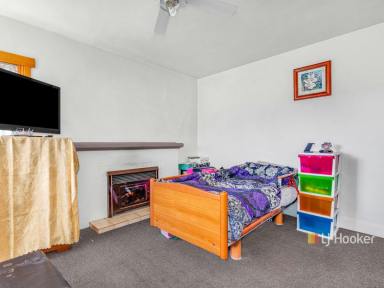 House For Sale - TAS - Devonport - 7310 - What A Great Place!  (Image 2)