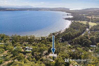 House For Sale - TAS - Great Bay - 7150 - Sustainable Coastal Living with Channel Views & Great Bay at Your Doorstep!  (Image 2)