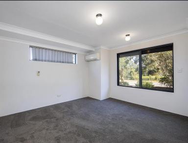 House For Sale - WA - Wattle Grove - 6107 - Family Living Opposite Nature with a Poolside Lifestyle  (Image 2)