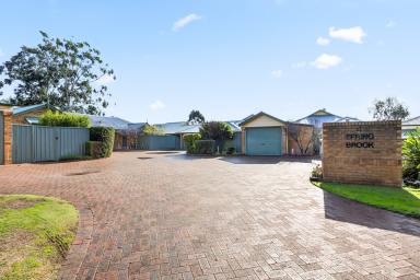 Villa For Sale - WA - Ballajura - 6066 - Peaceful Lakeside Living for Over 55s - Parkside Villa with Stunning Views (Image 2)
