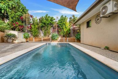 House For Sale - QLD - Edmonton - 4869 - LOVE THE SWIMMING POOL AND BIG YARD WITH DOUBLE GATES.....  (Image 2)