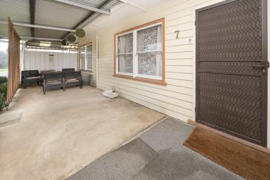 House For Sale - VIC - Swan Hill - 3585 - Family Comfort, Entertainer's Appeal & Endless Convenience (Image 2)