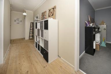 House For Sale - VIC - Swan Hill - 3585 - Family Comfort, Entertainer's Appeal & Endless Convenience (Image 2)