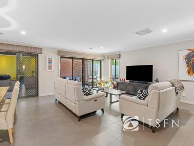 House For Sale - VIC - Golden Square - 3555 - Exceptional Custom-Built Family Home in Prime Golden Square Location  (Image 2)