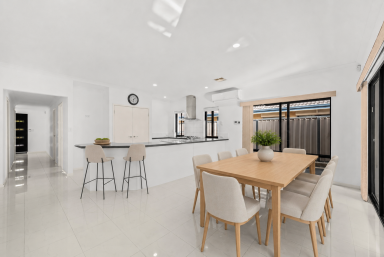 House For Sale - WA - Wattle Grove - 6107 - Stunning Family Home Below Replacement Value (Image 2)