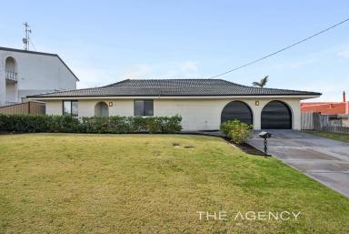House For Sale - WA - Thornlie - 6108 - HUGE HOME - QUIET CULDESAC - WONT LAST!  (Image 2)