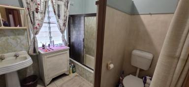 House For Sale - QLD - Ingham - 4850 - LOWSET HOME IN GREAT AREA OF TOWN!  (Image 2)