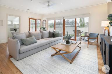 House For Sale - VIC - Golden Point - 3350 - Character Filled Weatherboard Home In Prime Elevated Position  (Image 2)