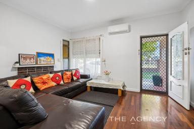 House For Sale - WA - Westminster - 6061 - Opportunity Knocks  (Image 2)