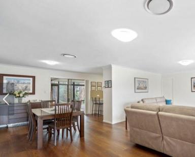 House For Lease - NSW - Port Macquarie - 2444 - Beautiful 3-bed Home in the heart of Port Macquarie  (Image 2)