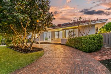 House For Lease - WA - Floreat - 6014 - UNFURNISHED CHARACTER HOME IN FLOREAT (Image 2)