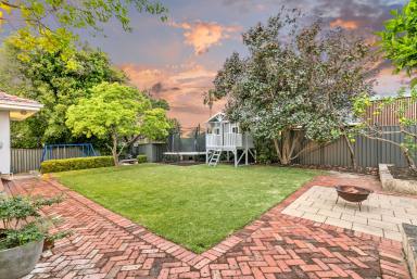 House For Lease - WA - Floreat - 6014 - UNFURNISHED CHARACTER HOME IN FLOREAT (Image 2)