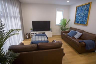Townhouse For Lease - SA - Brighton - 5048 - New Townhouse with separate Studio Apartment  (Image 2)