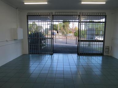 Retail For Sale - NSW - Tumbi Umbi - 2261 - Tumbi Umbi Shop For Sale - Main Road With Great Exposure  (Image 2)