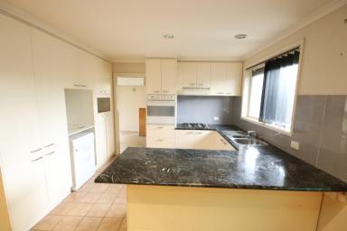 House For Sale - VIC - Rochester - 3561 - Solid Family Home with Great Bones, Spacious Entertaining & Outstanding Potential  (Image 2)