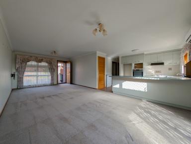 Unit Leased - VIC - Kerang - 3579 - Easy Living in a Well Appointed Unit  (Image 2)