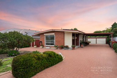House For Sale - WA - Girrawheen - 6064 - Big Block. Big Frontage. Big Potential.  (Image 2)