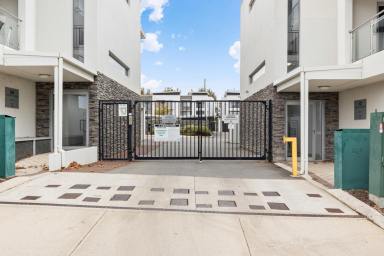 Apartment For Sale - WA - Rockingham - 6168 - Fully Furnished 1 Bedroom Apartment in a Secure Complex  (Image 2)