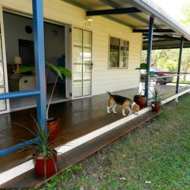 House For Lease - NT - Humpty Doo - 0836 - Self-Contained Granny Flat on Shared Rural Property (Image 2)