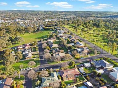 House For Sale - NSW - Young - 2594 - Ready To Go  (Image 2)