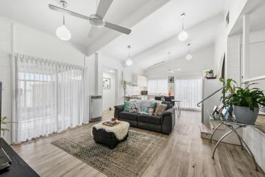 House For Sale - VIC - North Bendigo - 3550 - Prime Position in the Heart of North Bendigo! (Image 2)