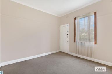 House For Lease - NSW - Coniston - 2500 - Sought After City Fringe Property (Image 2)