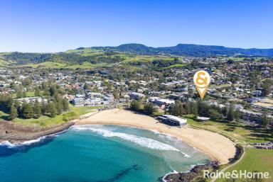 Townhouse For Sale - NSW - Kiama - 2533 - Luxurious Coastal Living Opposite Kiama's Iconic Surf Beach  (Image 2)