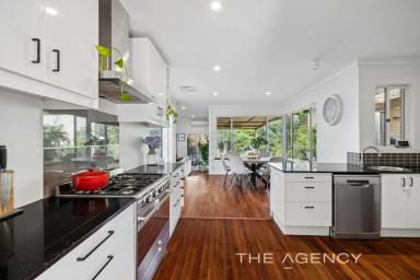 House For Sale - WA - Bassendean - 6054 - Uncapped Potential Oozing with Charm  (Image 2)