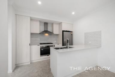 House For Sale - WA - Treeby - 6164 - One Not To Be Missed!  (Image 2)