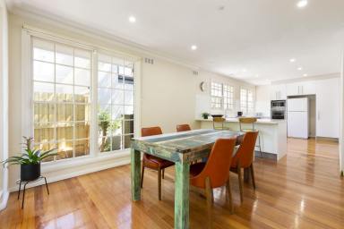 House Leased - VIC - Mount Waverley - 3149 - Ideal Mount Waverley Family Home Available for Rent (Image 2)
