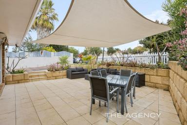 House For Sale - WA - Padbury - 6025 - Space to Make Memories!  (Image 2)