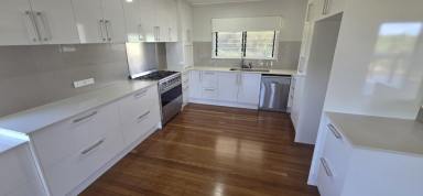 House For Sale - QLD - Taylors Beach - 4850 - JUST WOW - LARGELY RENOVATED BEACH HOME!  (Image 2)