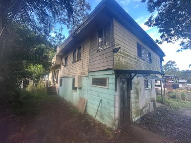 House For Sale - QLD - Macleay Island - 4184 - Opportunity Awaits  (Image 2)