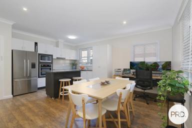 House For Sale - VIC - Wodonga - 3690 - OUTSTANDING VALUE IN A CENTRAL LOCATION  (Image 2)