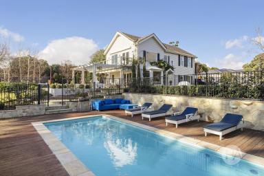 House For Sale - VIC - Mount Eliza - 3930 - Golden Mile Grandeur with Dual Dwellings (Image 2)