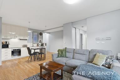 Apartment For Sale - WA - Belmont - 6104 - Contemporary Ease and Modern Comfort! (Image 2)