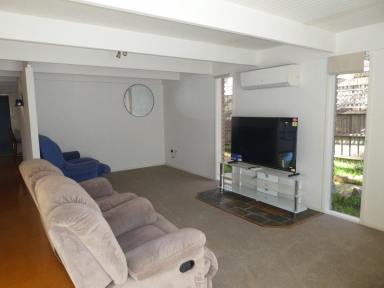House For Lease - VIC - Wy Yung - 3875 - SEMI FURNISHED 3 BEDRROM PROPERTY IN WY YUNG  (Image 2)