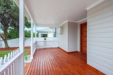 House For Lease - NSW - Tamworth - 2340 - MODERN FAMILY HOME  (Image 2)