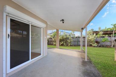 House For Lease - QLD - Edmonton - 4869 - Fully Airconditioned - Vinyl Flooring - Dishwasher  (Image 2)