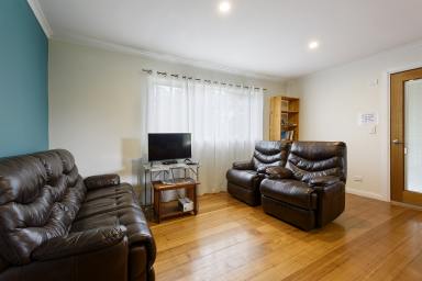 Unit For Lease - TAS - Detention - 7321 - Country living at its best!  (Image 2)