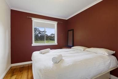Unit For Lease - TAS - Detention - 7321 - Country living at its best!  (Image 2)