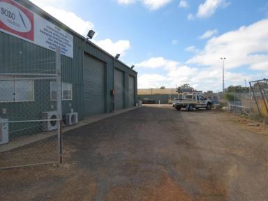 Industrial/Warehouse For Lease - QLD - Emerald - 4720 - High-Clearance Industrial Warehouse with Quality Offices & Secure Yard Available Now  (Image 2)