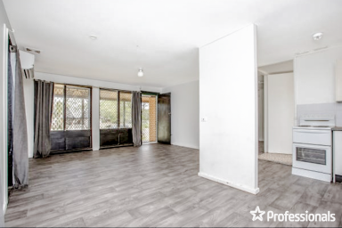 House For Lease - NSW - West Tamworth - 2340 - 23 Quinn Street (Image 2)
