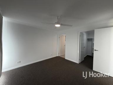 Duplex/Semi-detached For Lease - NSW - Inverell - 2360 - Low-Maintenance Duplex Living  (Image 2)