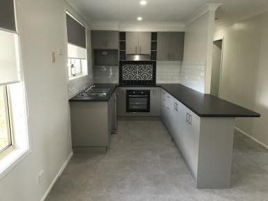 House For Lease - NSW - Kootingal - 2352 - Beautifully Renovated Two Bedroom Duplex in Kootingal  (Image 2)