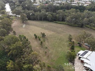 Residential Block For Sale - QLD - Mareeba - 4880 - A PRIVATE BLOCK LOCATED IN STUNNING BARRON RIVER GARDENS  (Image 2)