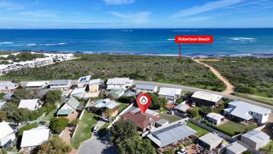 House For Sale - WA - Ledge Point - 6043 - Coastal Space, Character and an Easy Walk to the Beach  (Image 2)