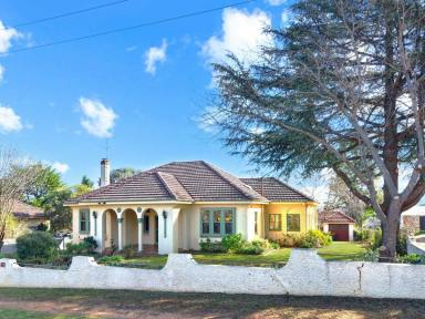 House For Sale - NSW - Young - 2594 - One of Young's Finest Character Homes  (Image 2)